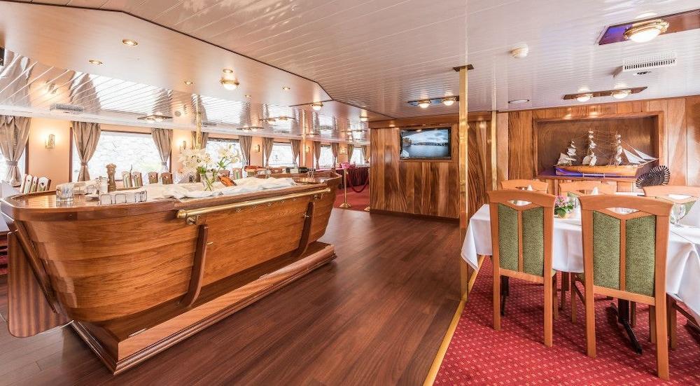 Florentina Boat Прага Екстериор снимка